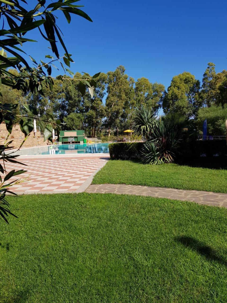 Villaggio Camping Golfo di Arzachena Cannigione Exterior foto